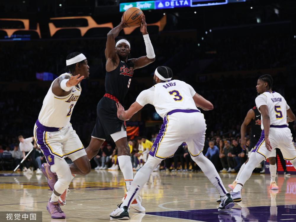 球员在场上 球员在场上