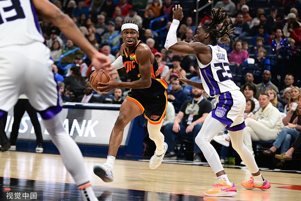 个是进攻篮 个是进攻篮