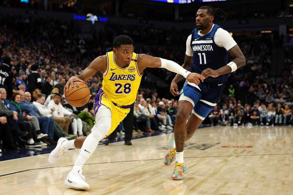 现出了强烈 现出了强烈